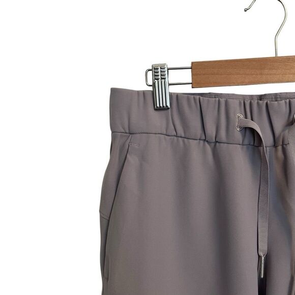 Lululemon Athletica Joggers Drawstring Pockets Size 4 NWOT - Picture 4 of 7